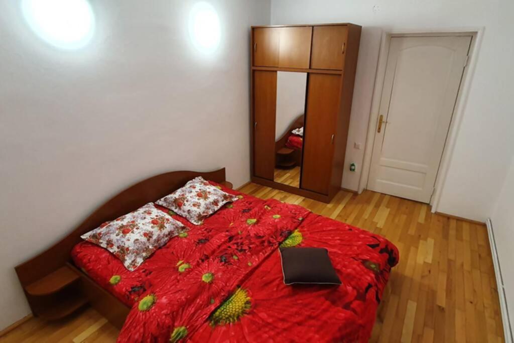 سيبيو Titian'S Cozy Apartment المظهر الخارجي الصورة